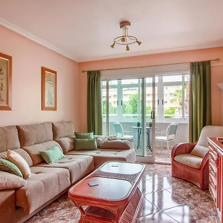 Apartment 2 Bedroom In